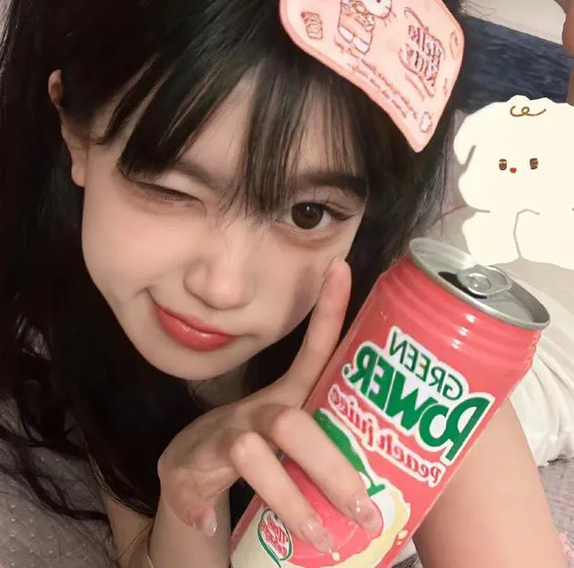 日暮青山绿渐隐